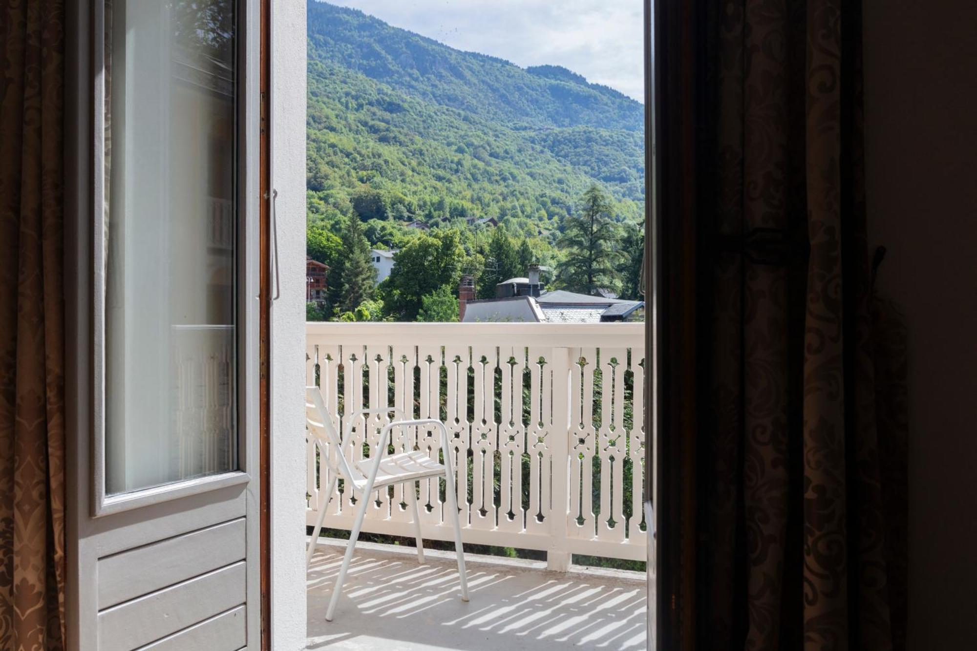 Hotel Le Belvedere Brides-les-Bains Exterior photo
