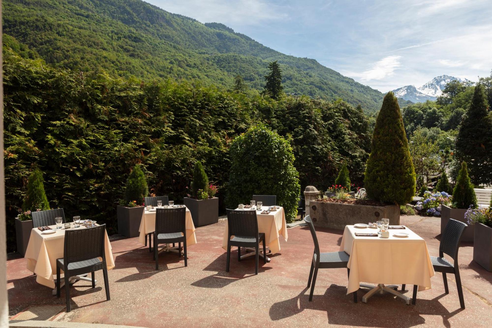 Hotel Le Belvedere Brides-les-Bains Exterior photo